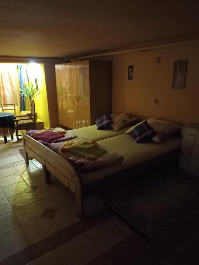 Toth Apartman Telkibanya Ngoại thất bức ảnh