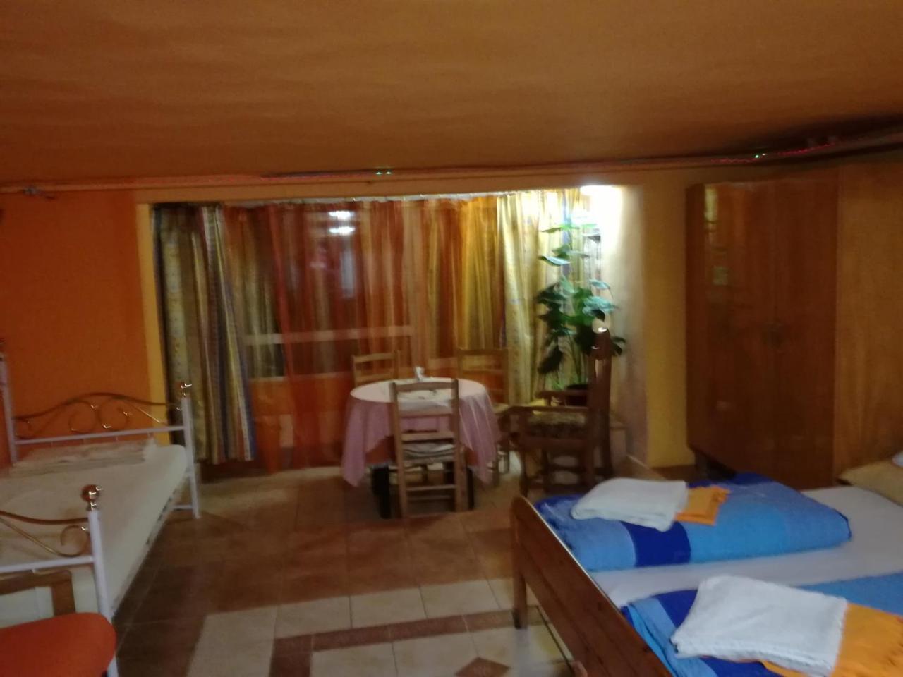 Toth Apartman Telkibanya Ngoại thất bức ảnh
